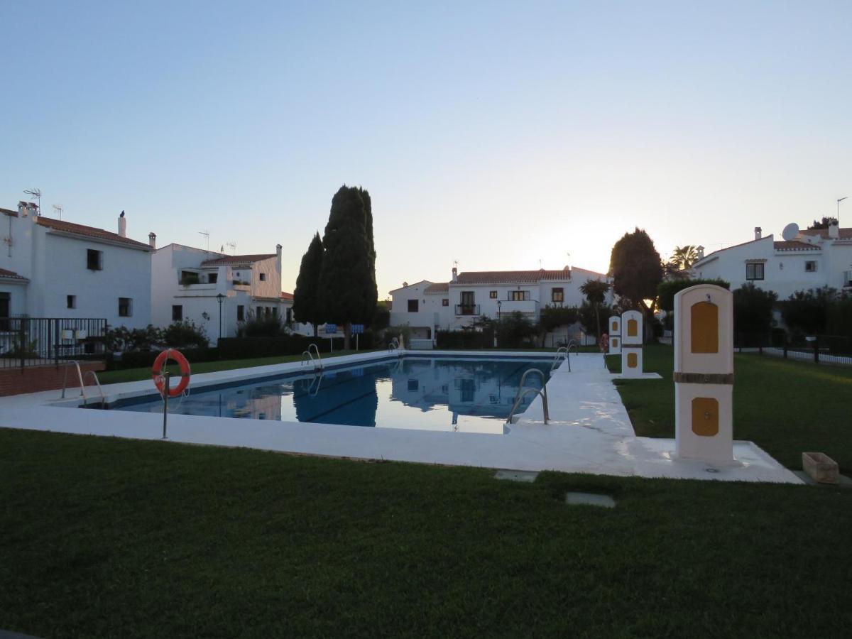 Apartamento Bien Situado En Marbella Luaran gambar
