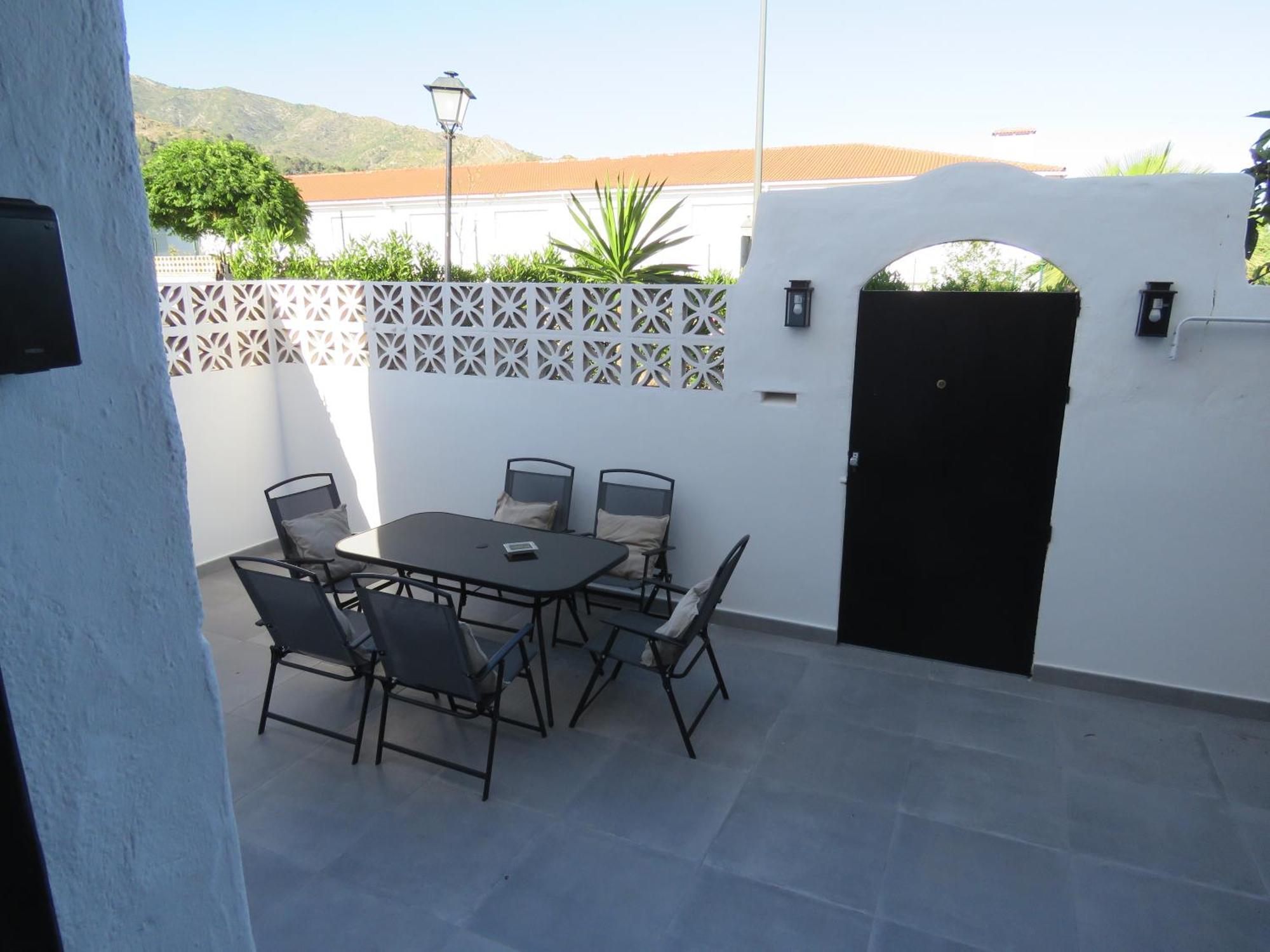 Apartamento Bien Situado En Marbella Luaran gambar