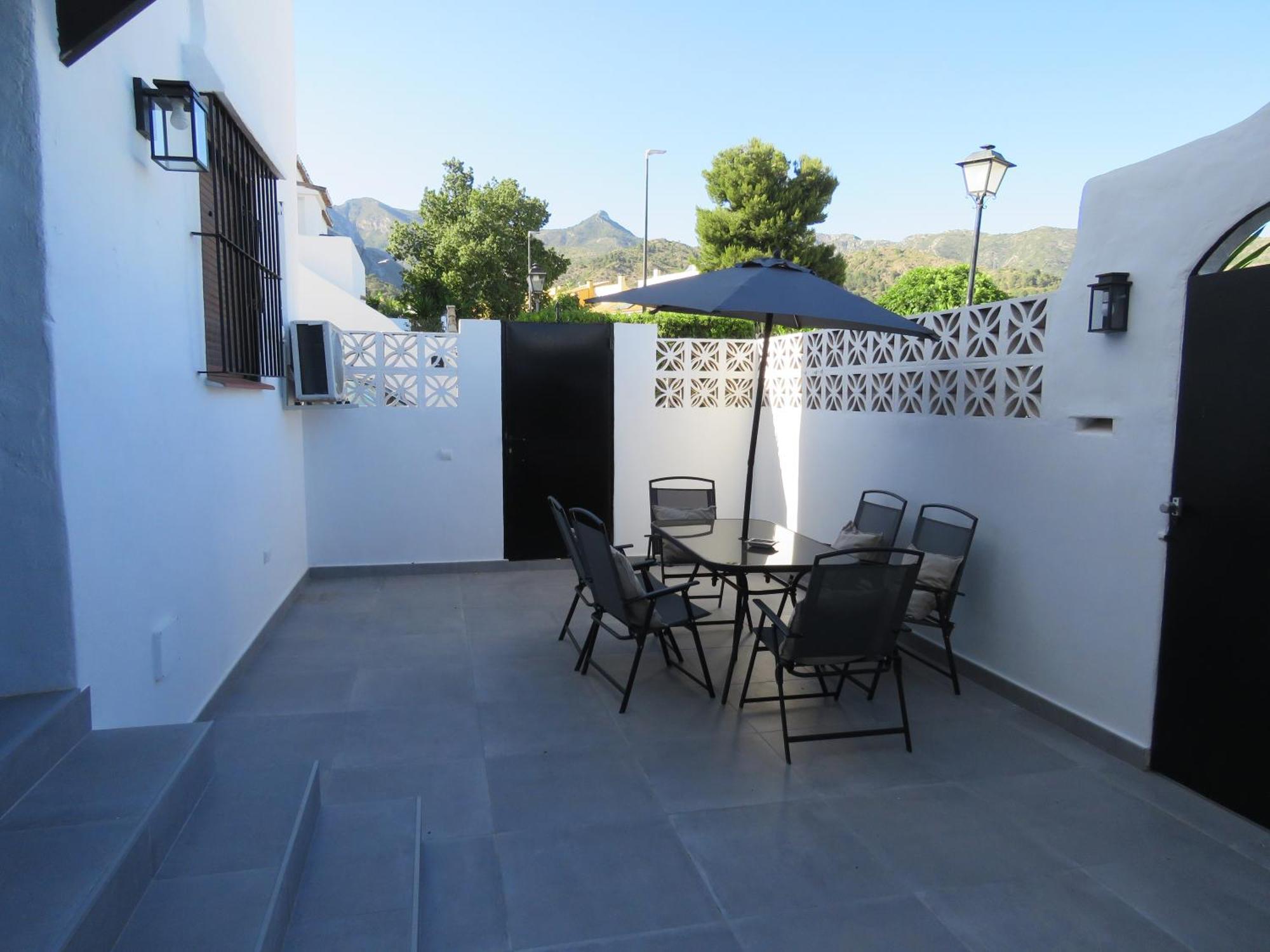 Apartamento Bien Situado En Marbella Luaran gambar